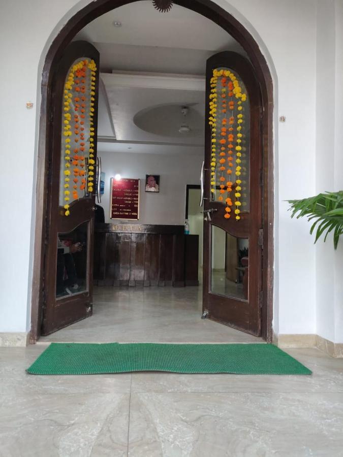 Hotel Fort View Tikamgarh ภายนอก รูปภาพ